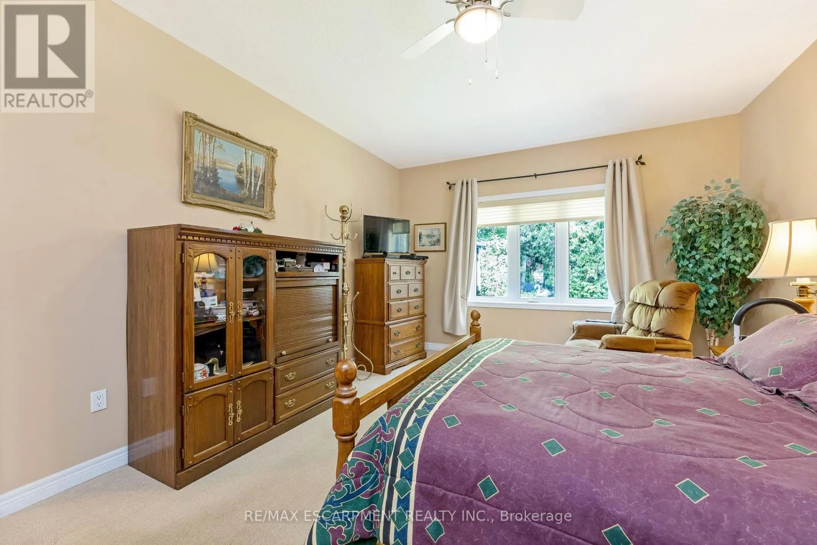 178 BERNARDI CRESCENT