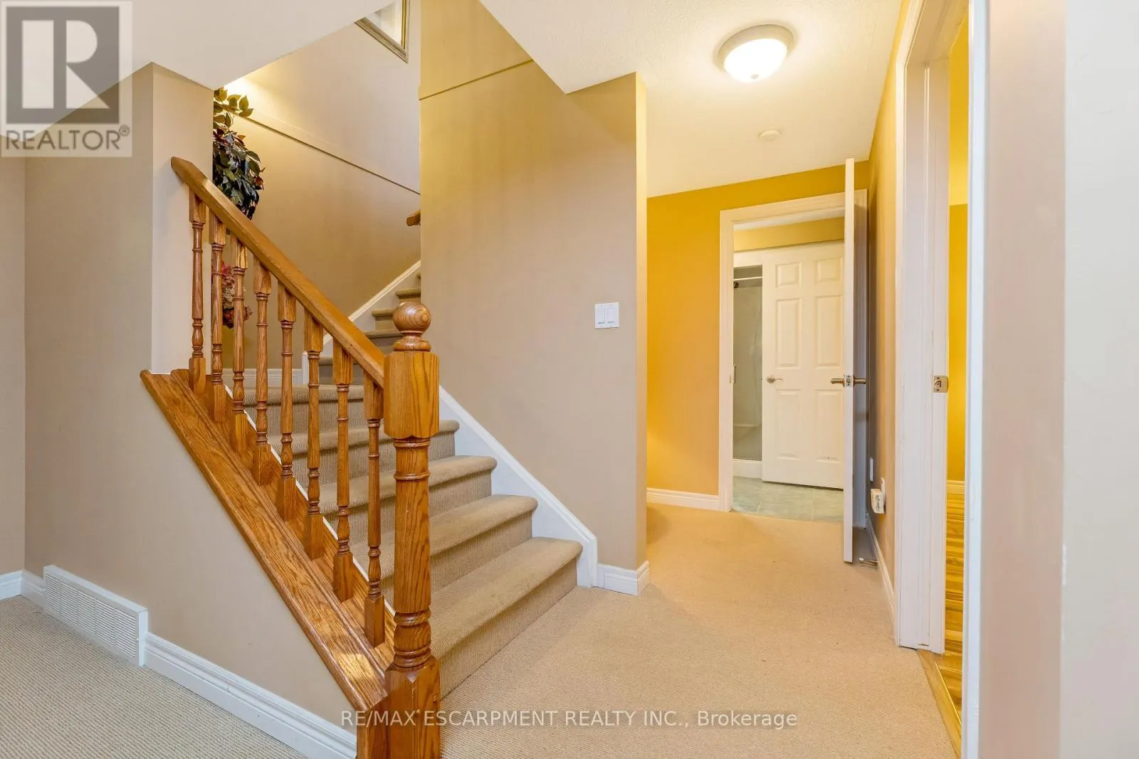 178 BERNARDI CRESCENT