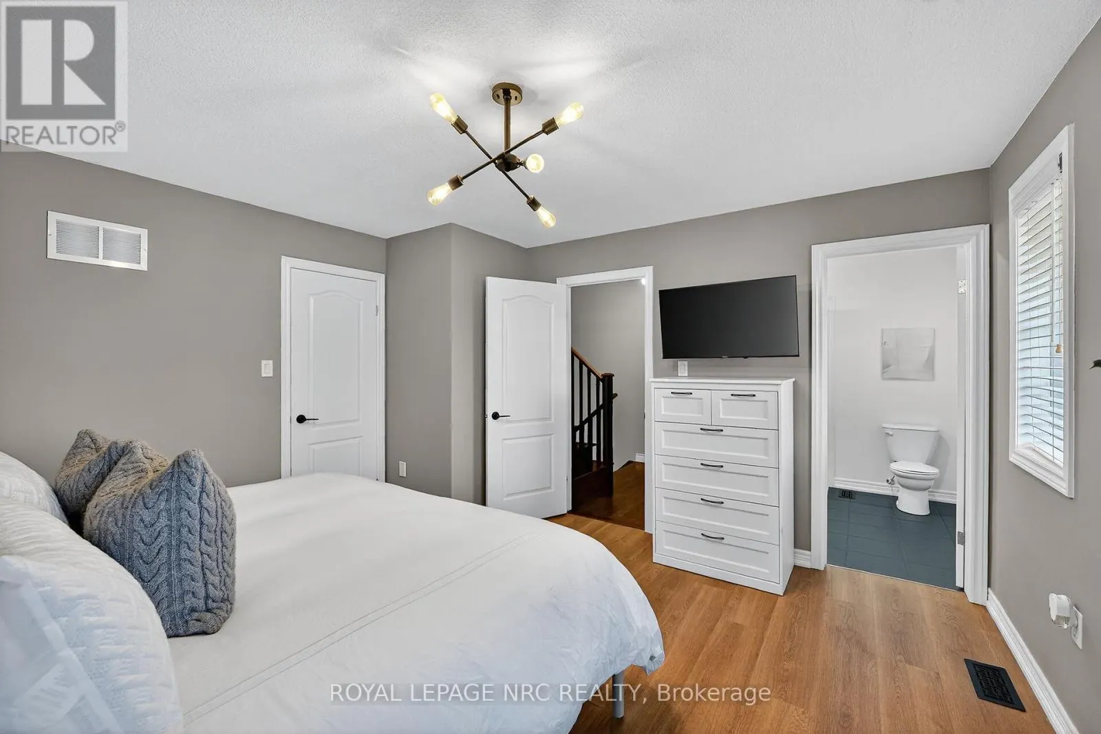 15 - 40 DARTMOUTH GATE, #15