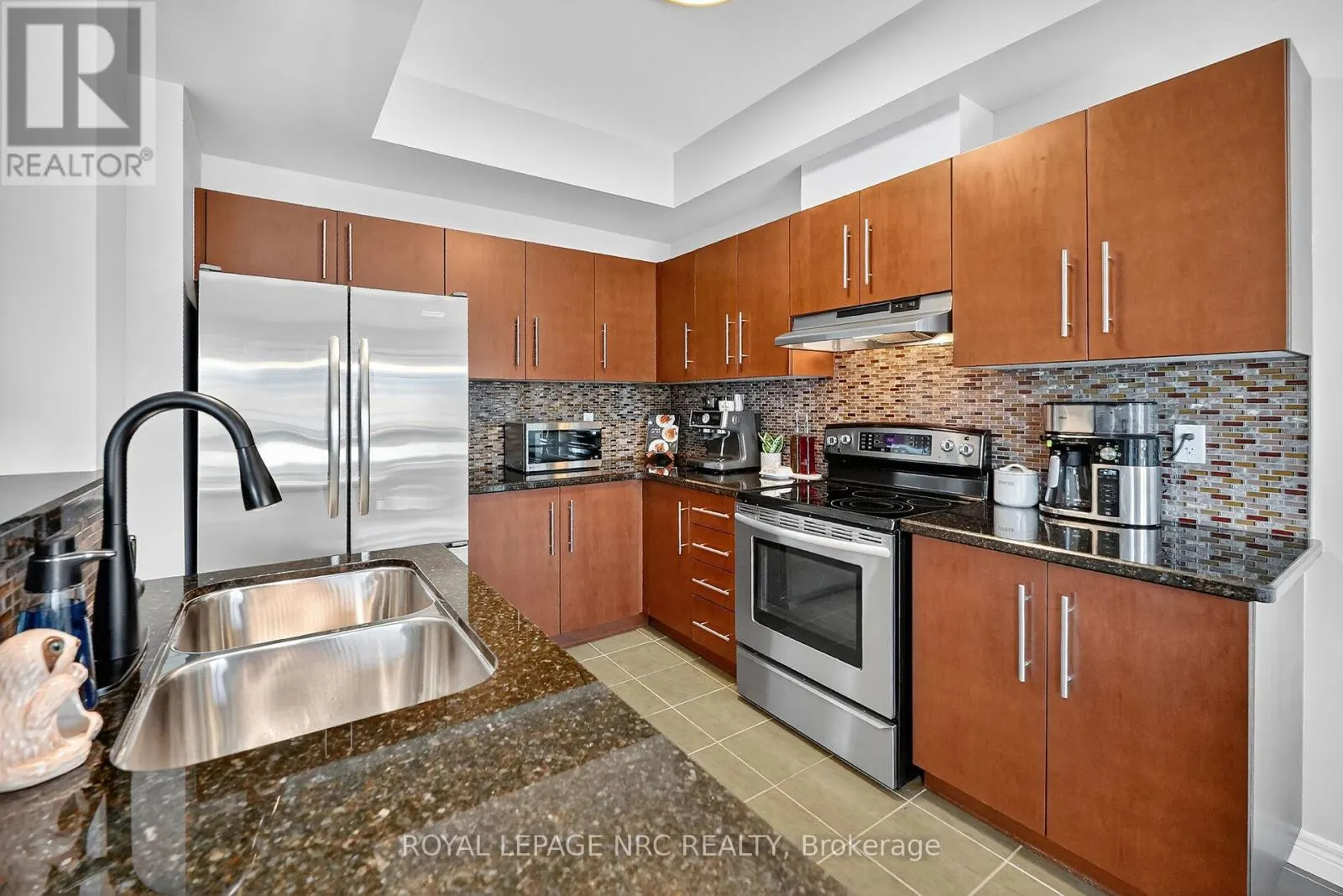 15 - 40 DARTMOUTH GATE, #15