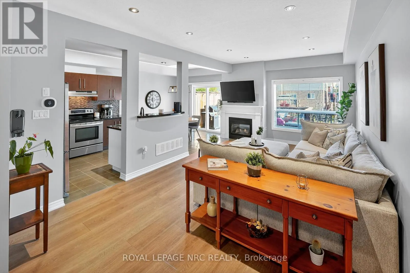 15 - 40 DARTMOUTH GATE, #15
