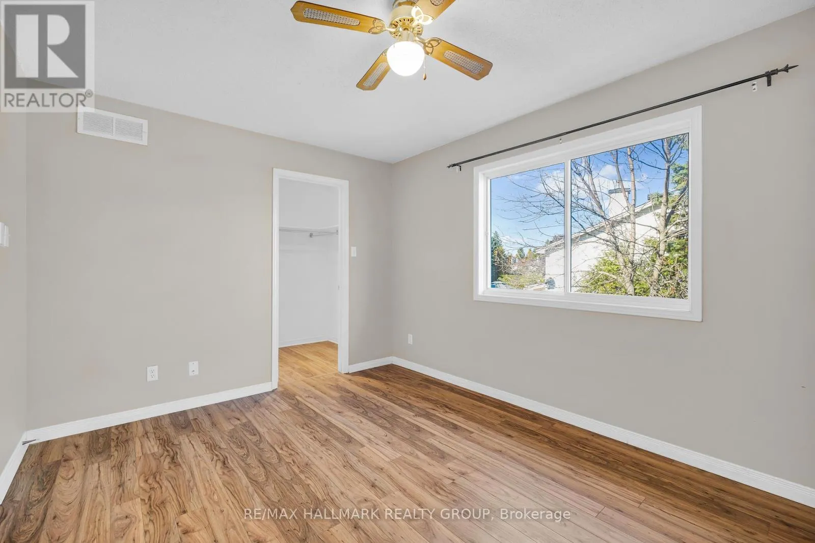 104 BANCHORY CRESCENT