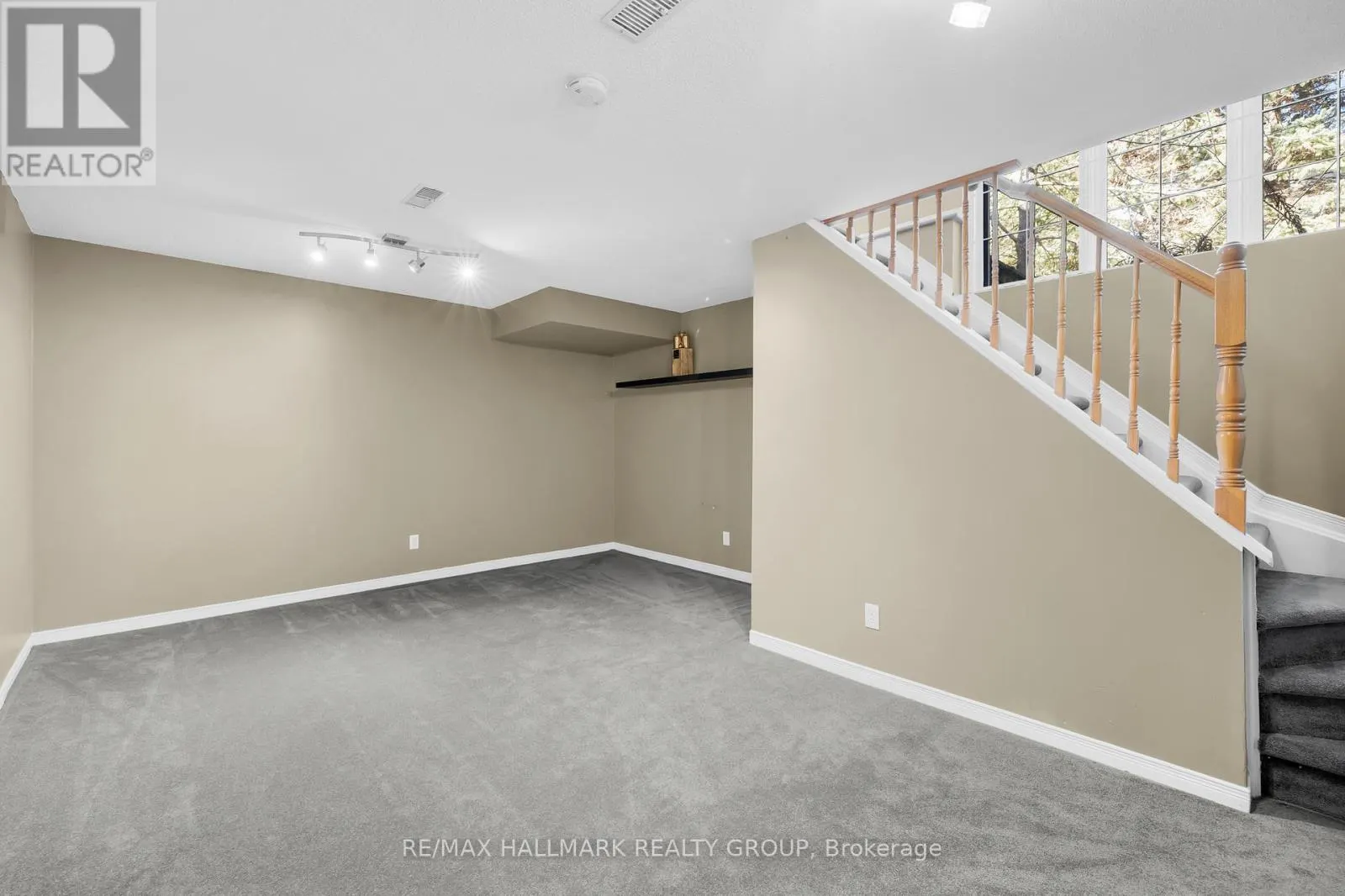 104 BANCHORY CRESCENT