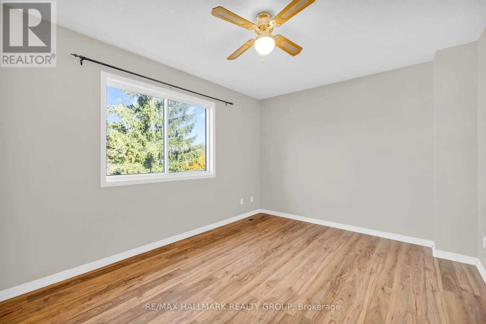 104 BANCHORY CRESCENT