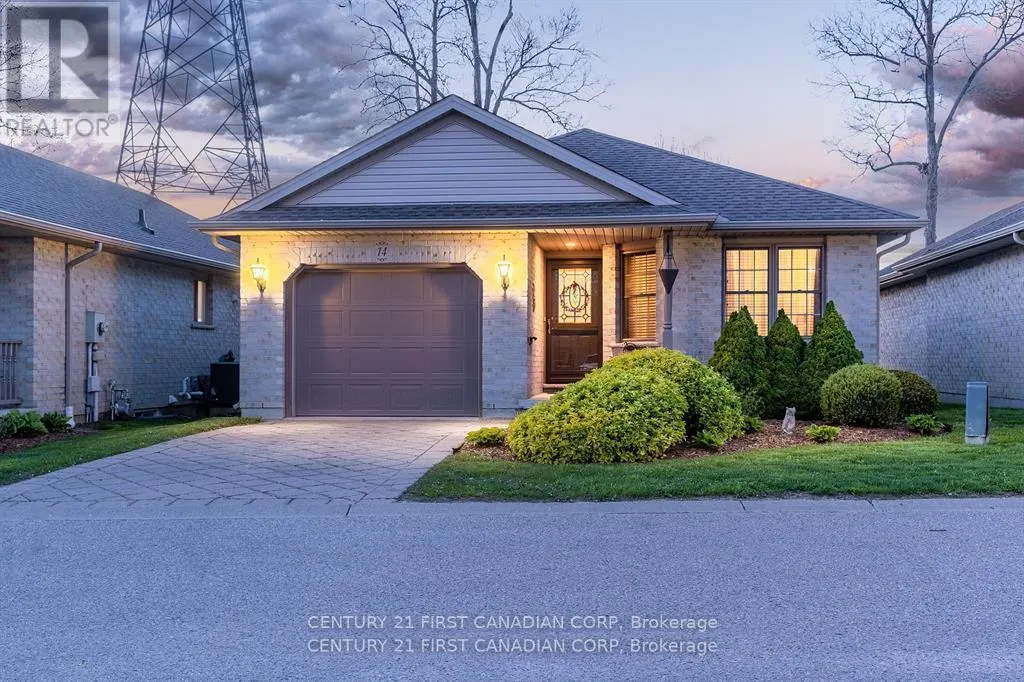 14 - 410 BURWELL ROAD, #14