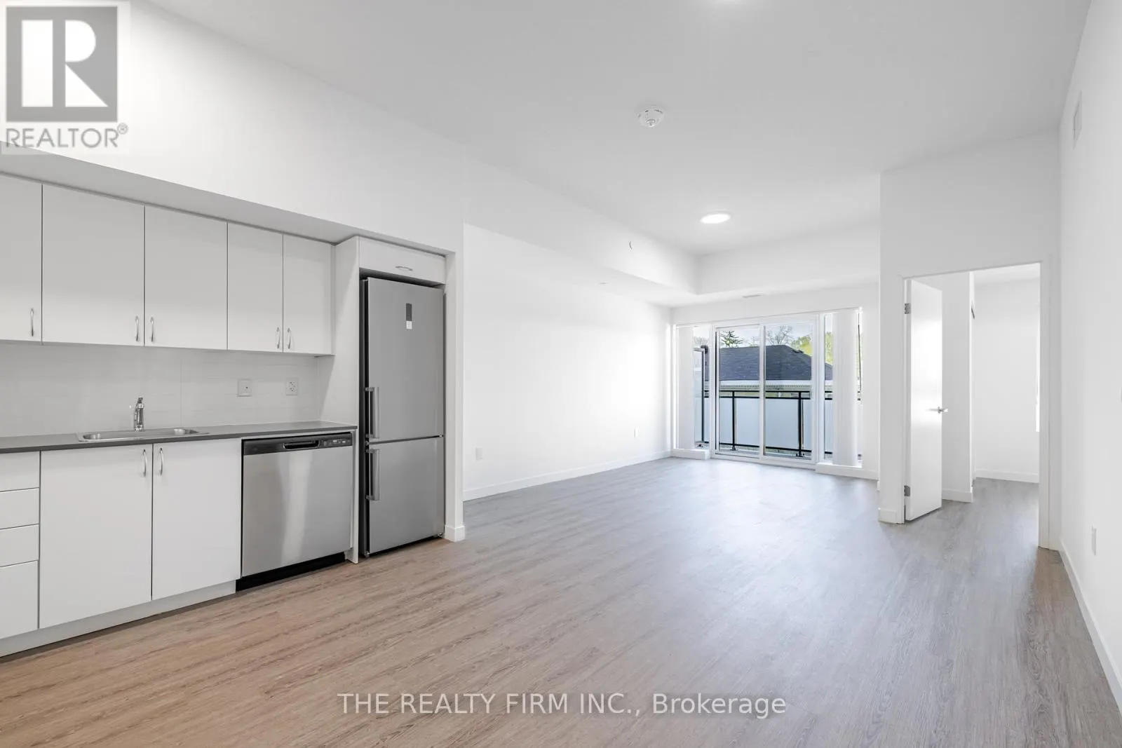 907 - 375 SOUTH STREET, #907
