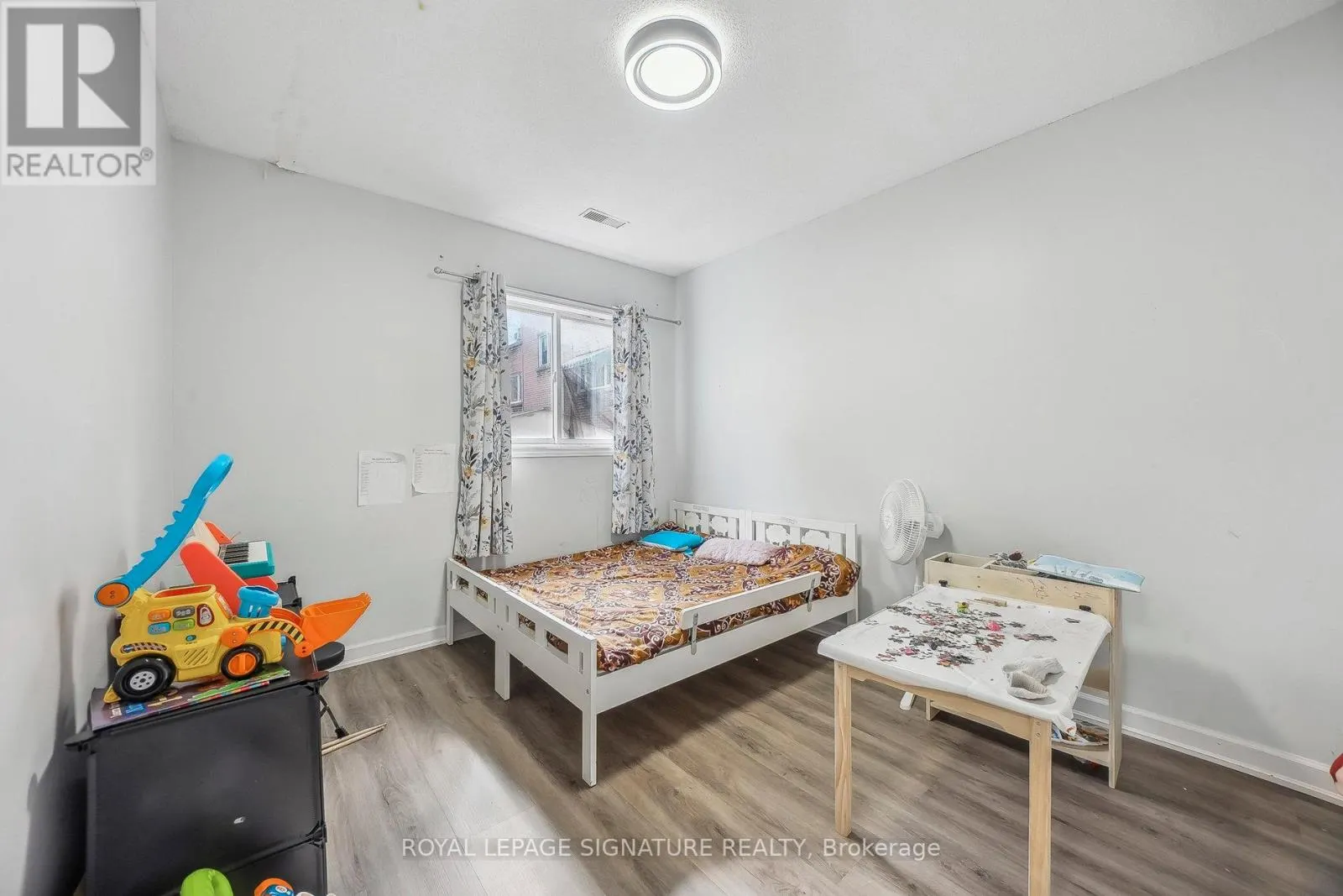 90 TISDALE STREET S