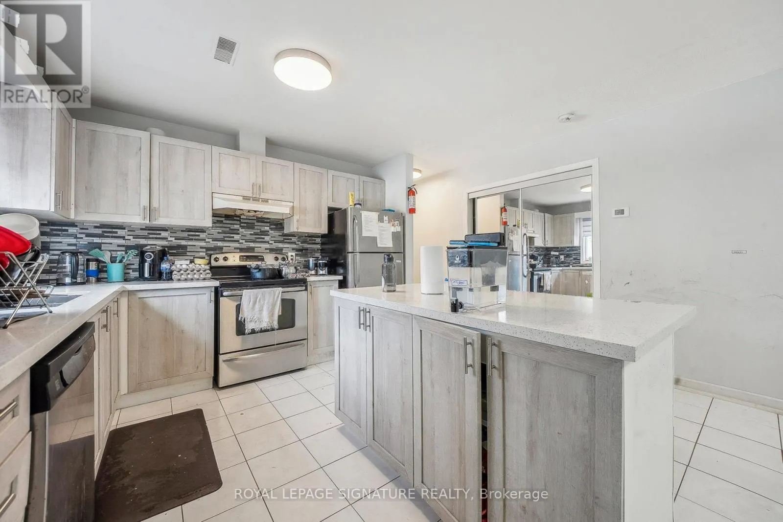 90 TISDALE STREET S