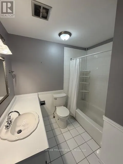 22 - 770 FANSHAWE PARK ROAD E, #22