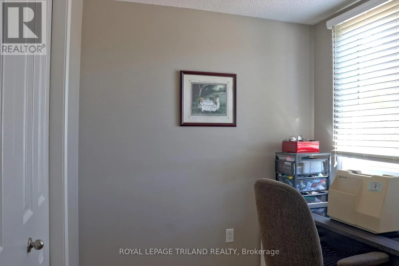 1 - 70 SUNNYSIDE DRIVE, #1