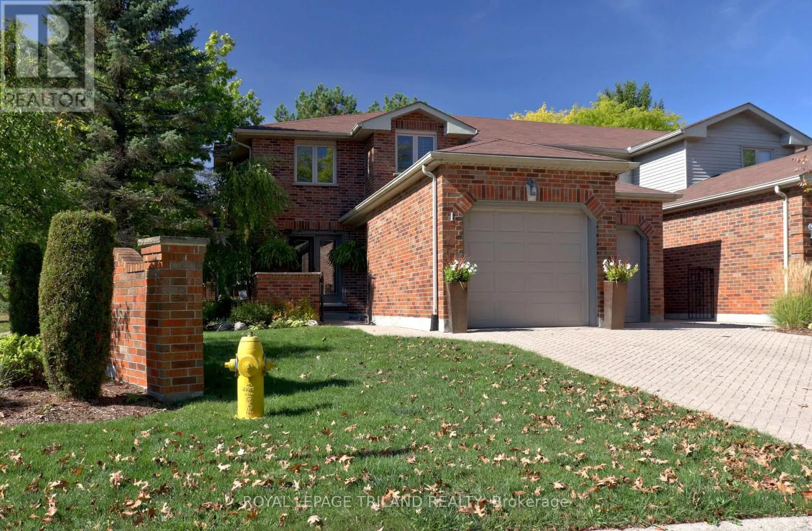 1 - 70 SUNNYSIDE DRIVE, #1