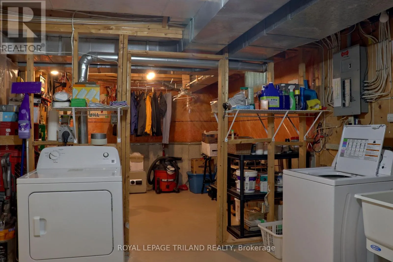 1 - 70 SUNNYSIDE DRIVE, #1
