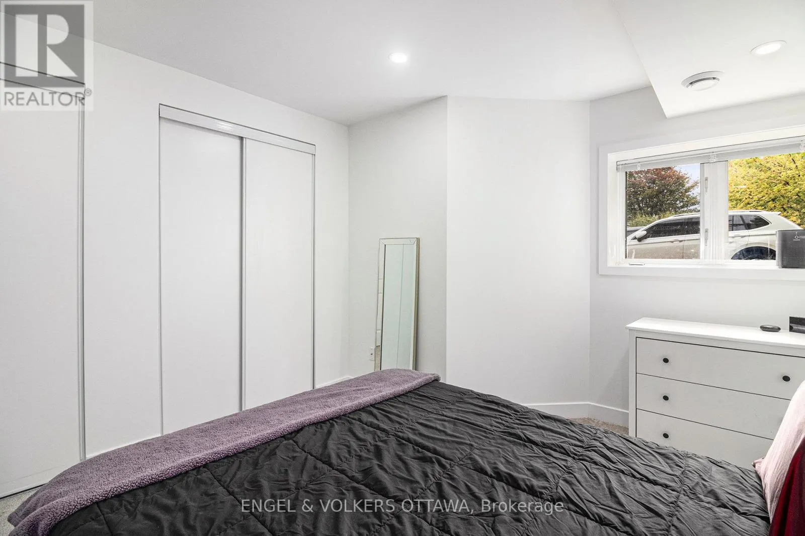 D - 4522 INNES ROAD