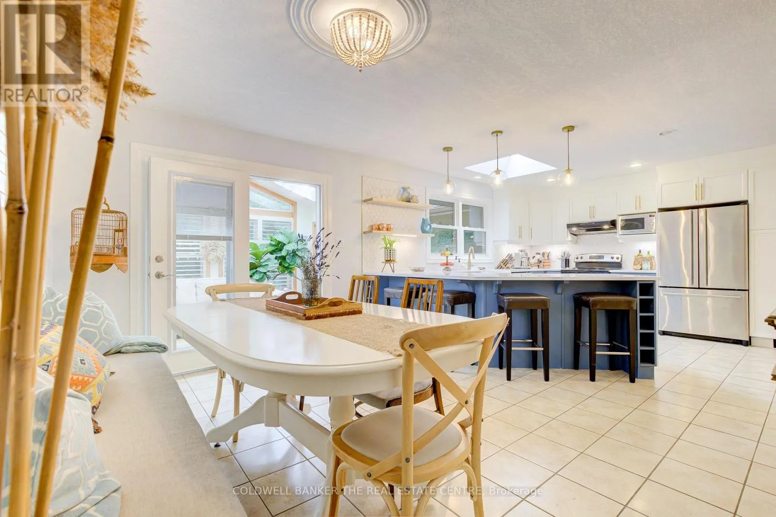 83 INWOOD CRESCENT