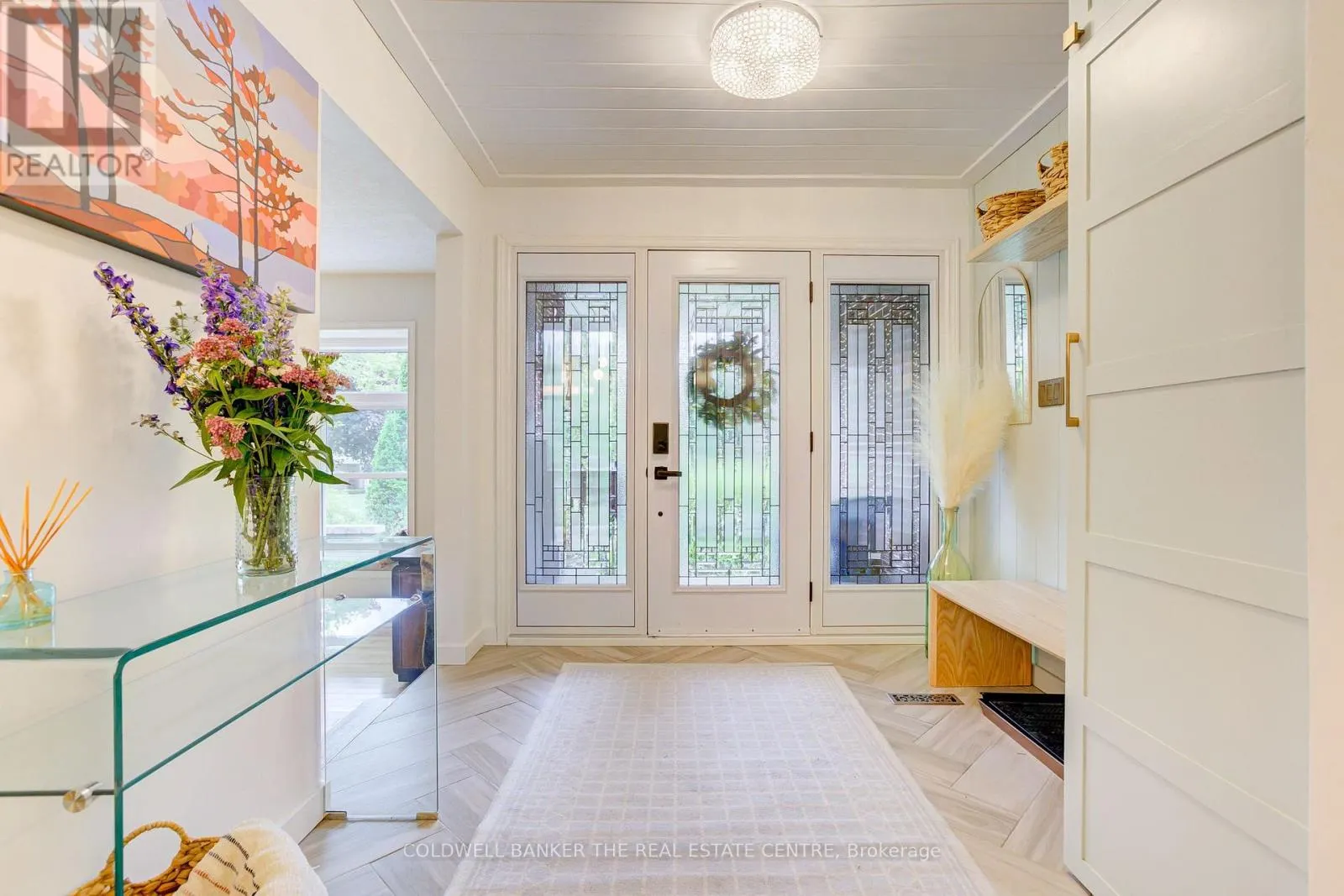 83 INWOOD CRESCENT