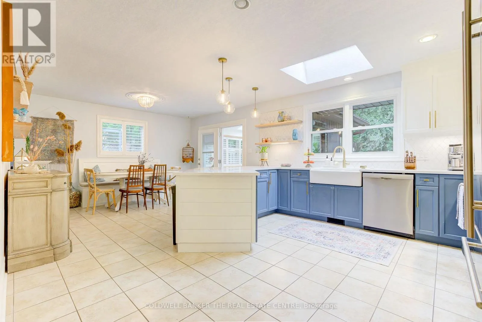 83 INWOOD CRESCENT
