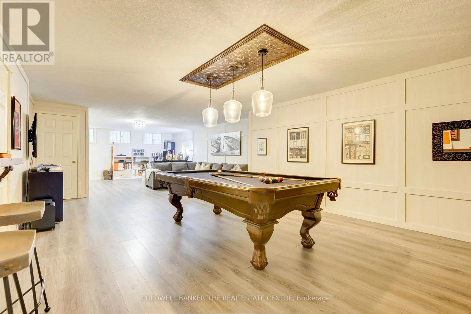 83 INWOOD CRESCENT