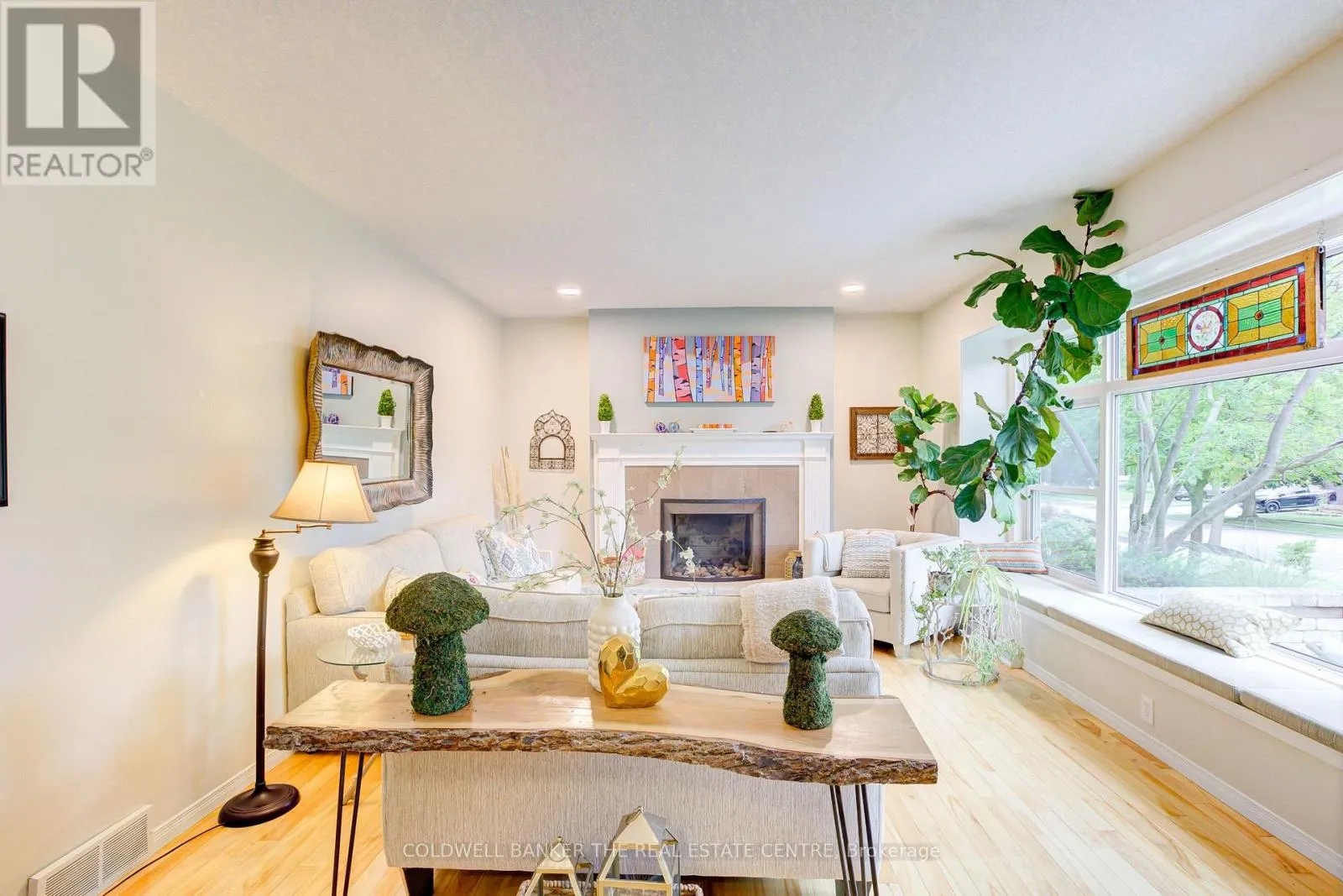 83 INWOOD CRESCENT
