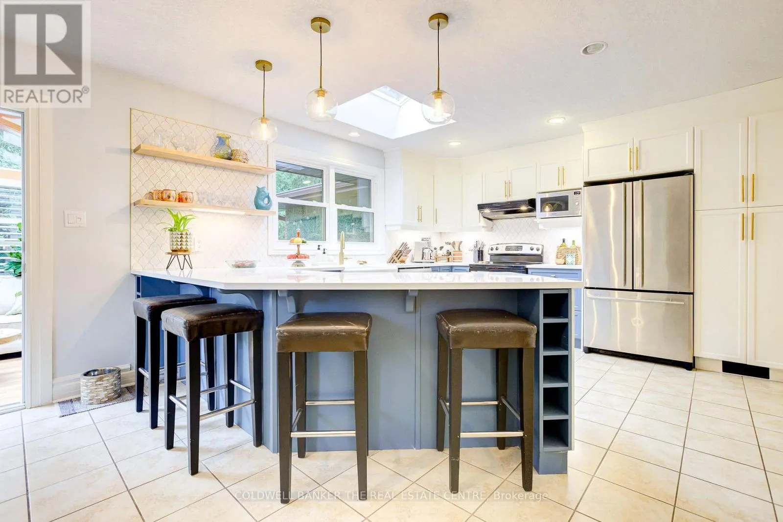 83 INWOOD CRESCENT