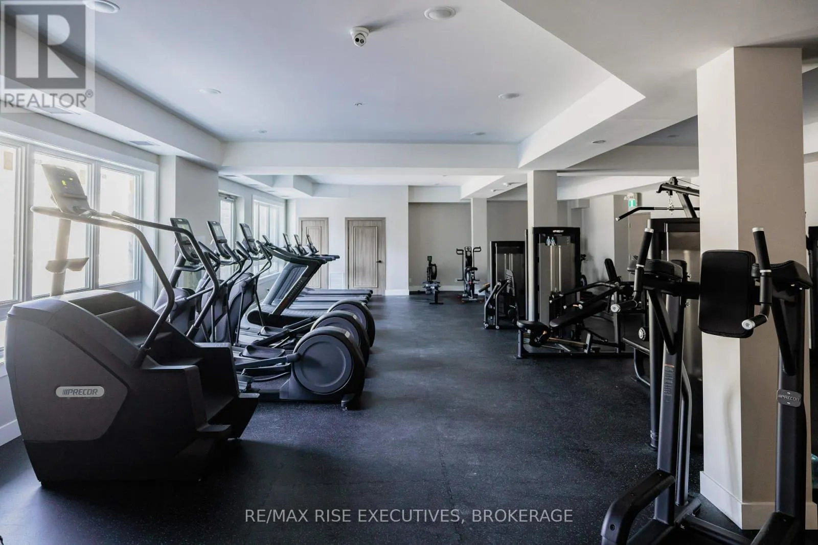 505 - 2274 PRINCESS STREET, #505