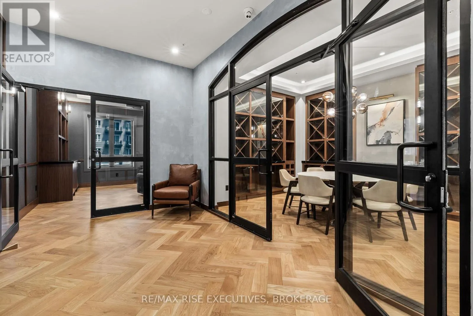 505 - 2274 PRINCESS STREET, #505