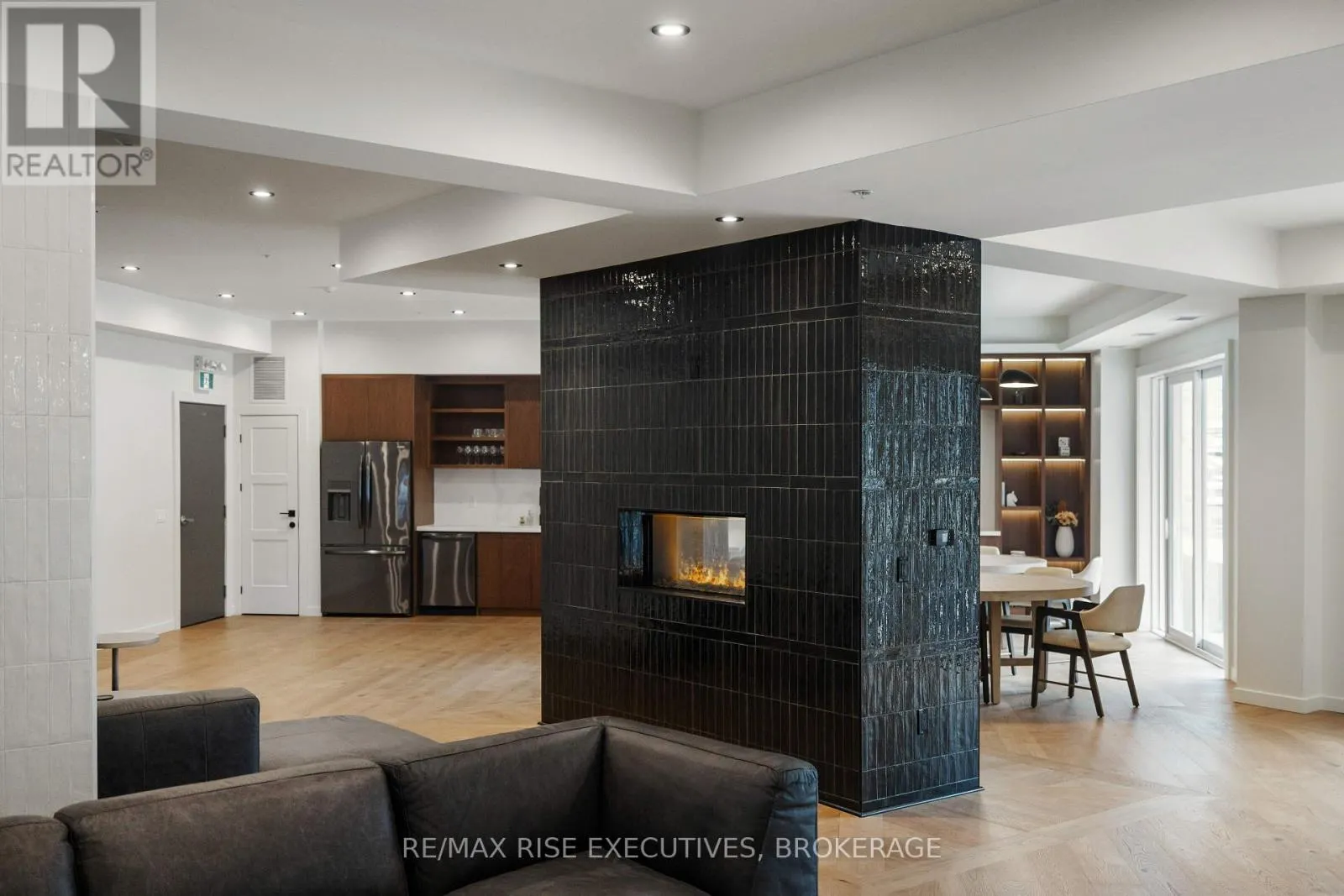 508 - 2274 PRINCESS STREET, #508
