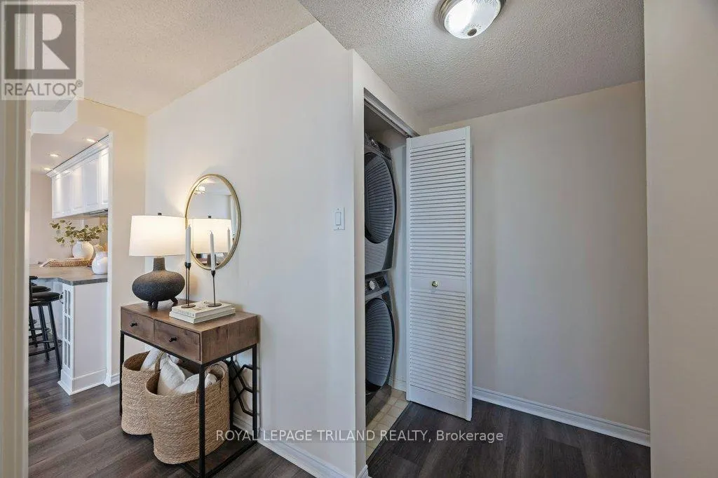 1105 - 155 KENT STREET, #1105