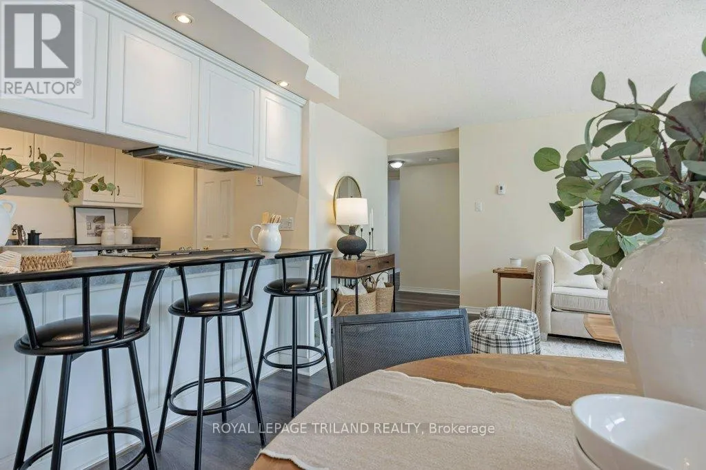 1105 - 155 KENT STREET, #1105