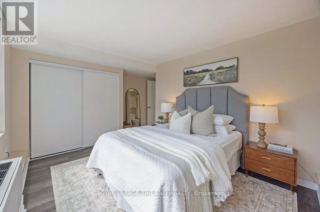 1105 - 155 KENT STREET, #1105