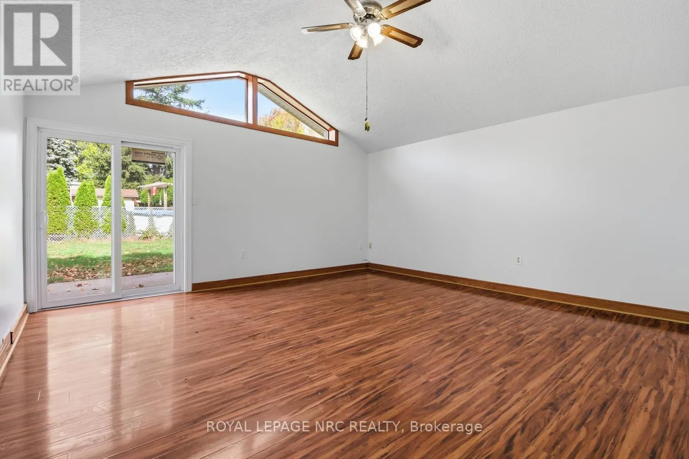 4448 MEADOWVALE DRIVE