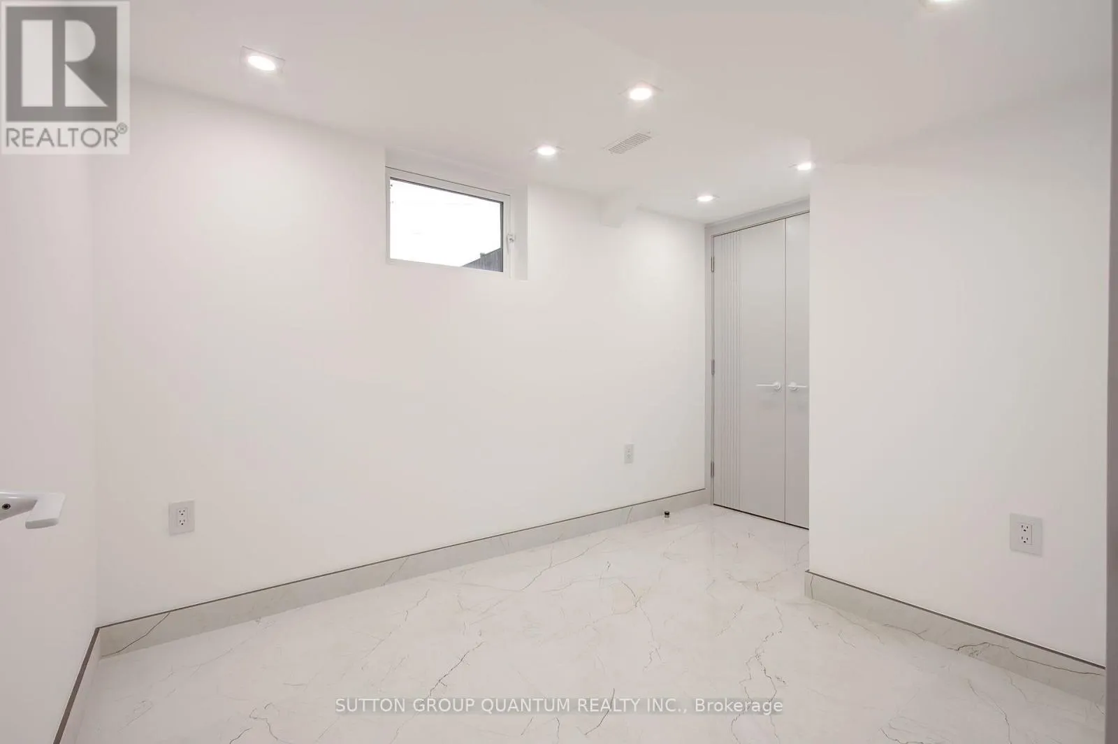 LOWER UNIT - 95 SOUTH BEND ROAD E