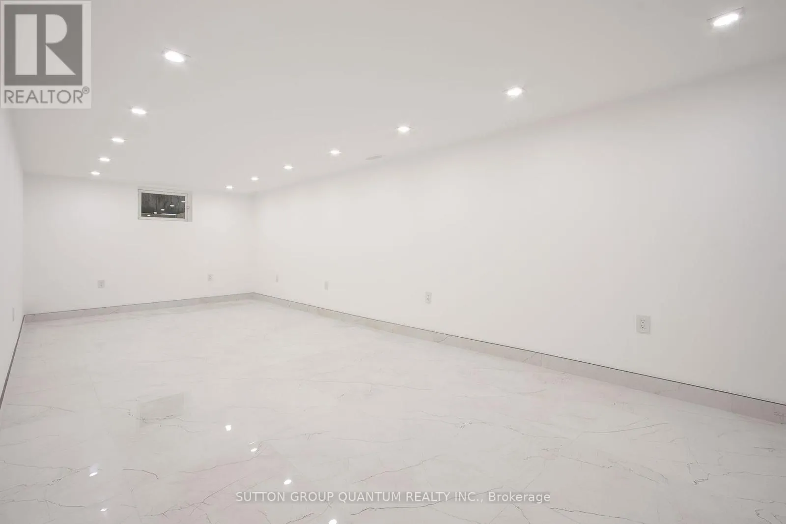 LOWER UNIT - 95 SOUTH BEND ROAD E
