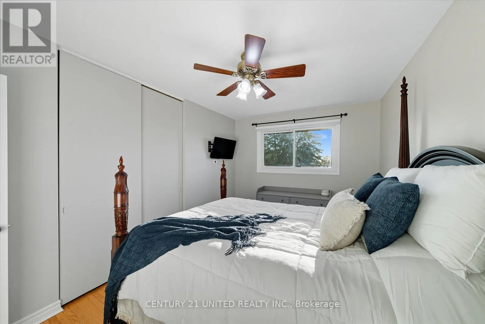 263 RIVERVIEW HEIGHTS