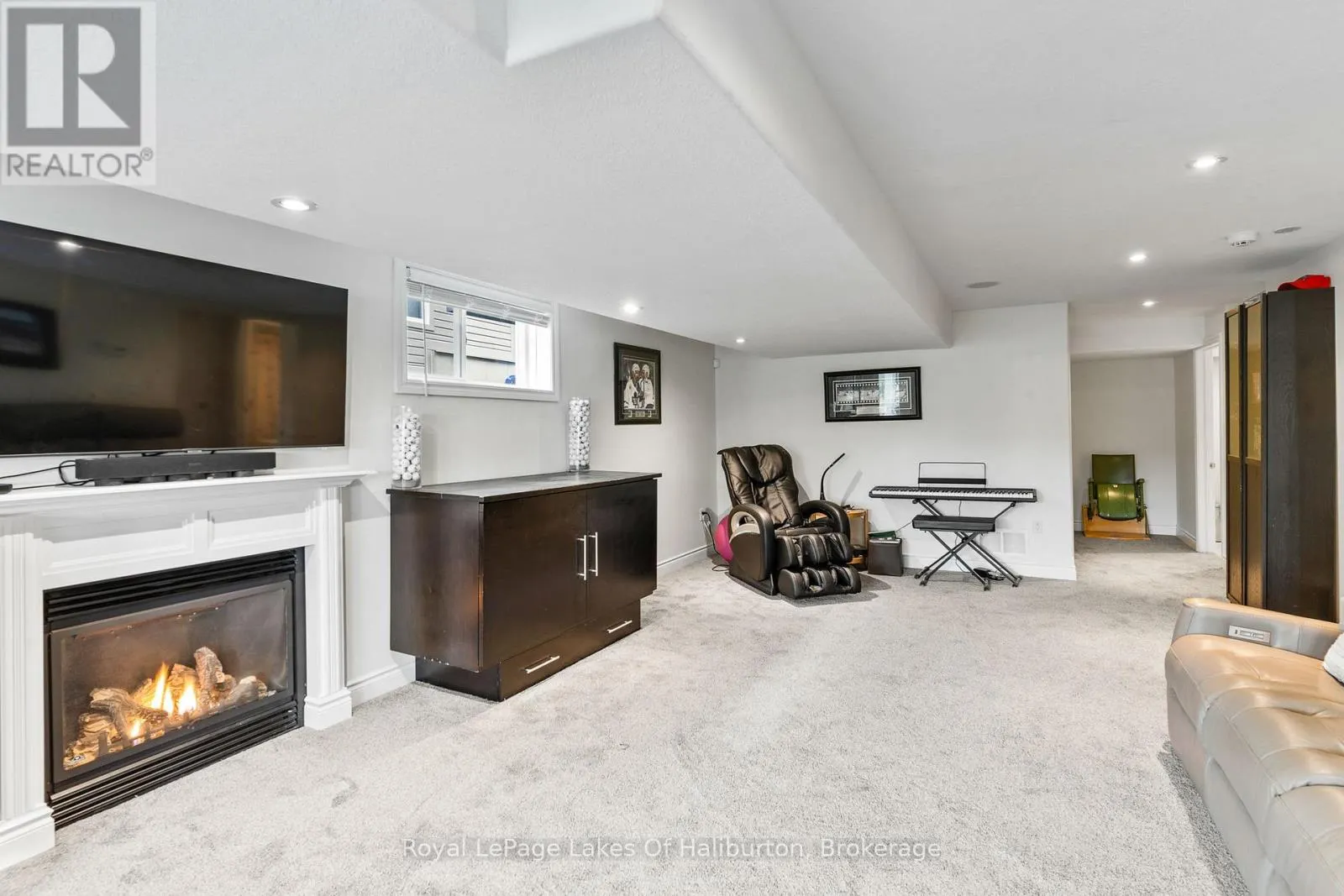 9 WEBB CIRCLE