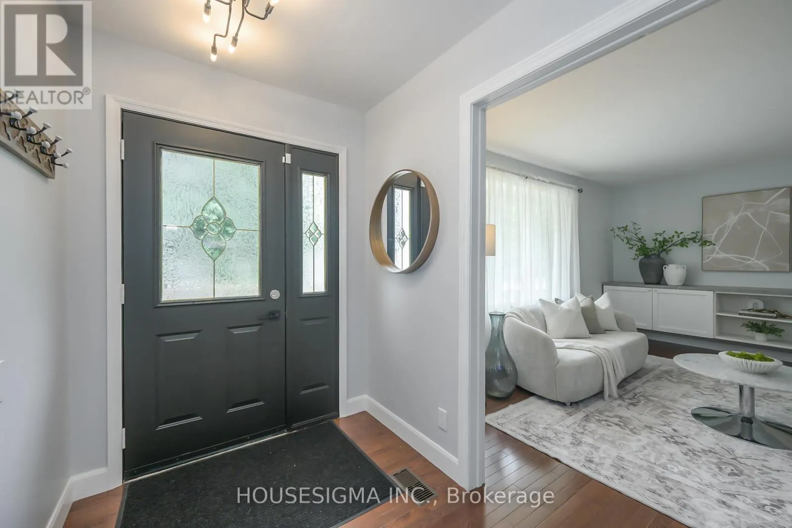 47 SCOTCHPINE CRESCENT