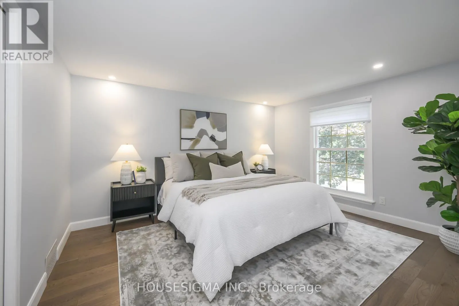 47 SCOTCHPINE CRESCENT