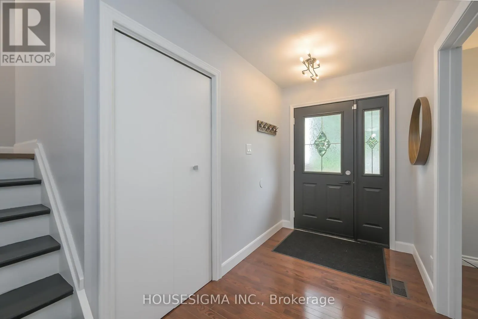 47 SCOTCHPINE CRESCENT