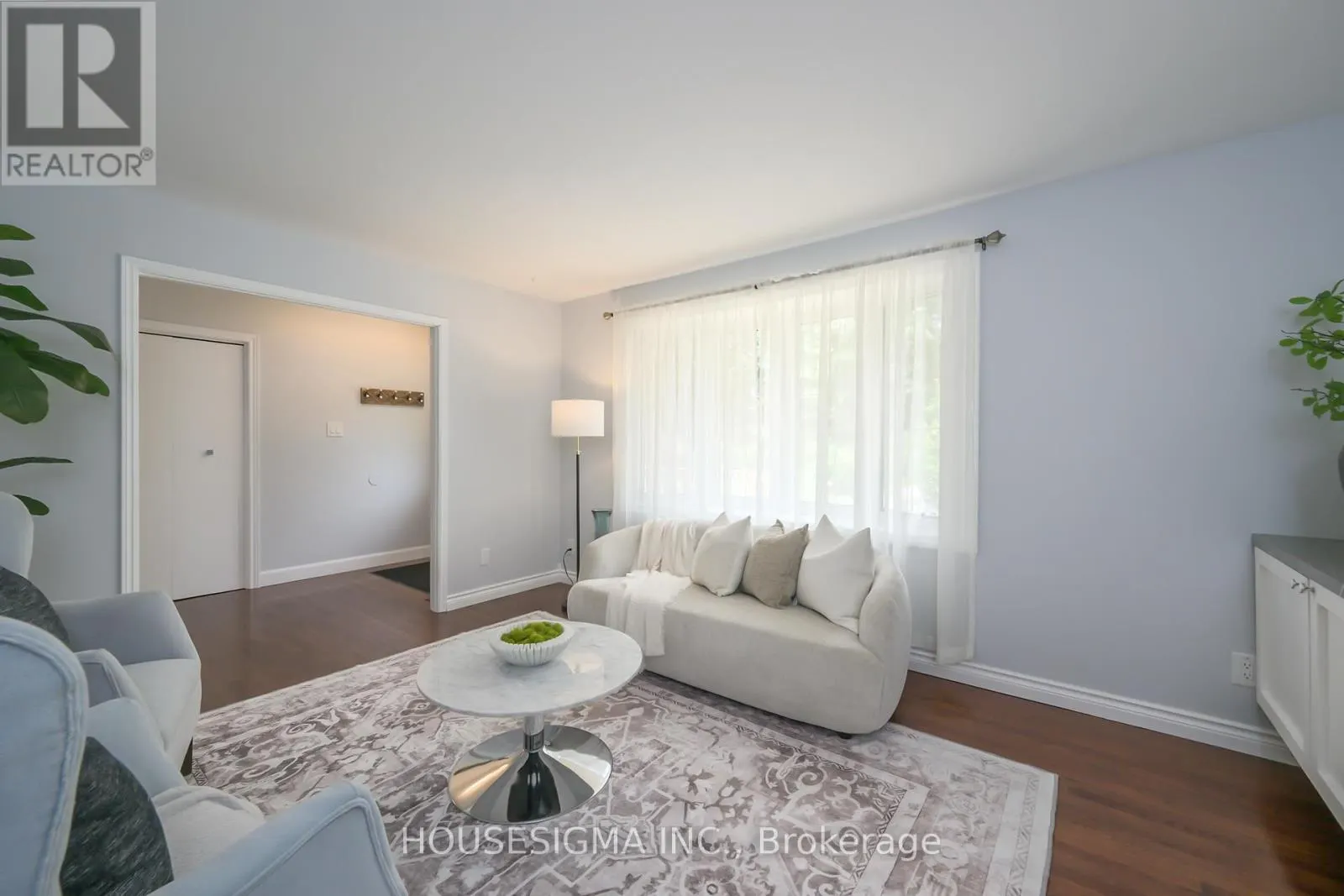 47 SCOTCHPINE CRESCENT