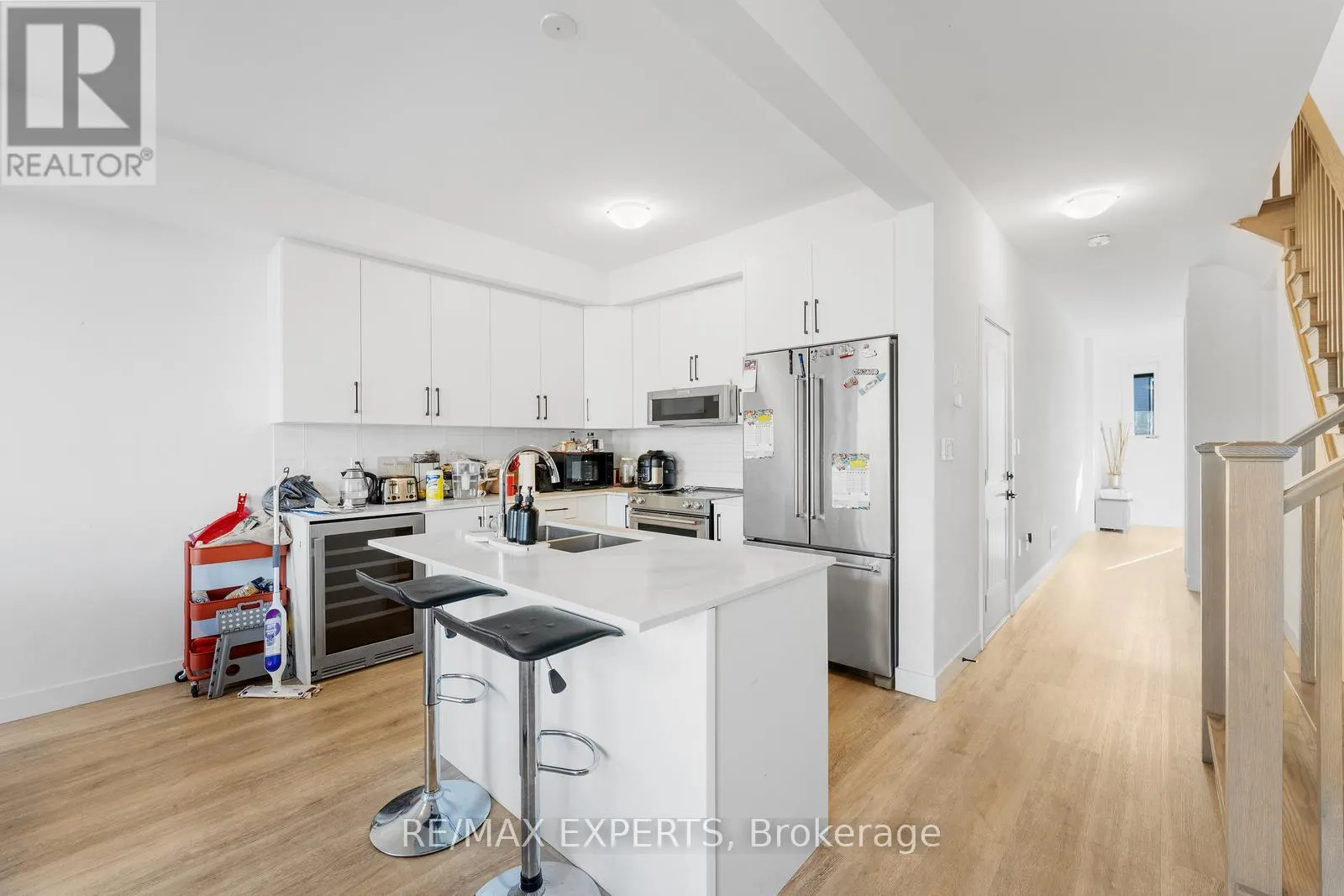 15 - 166 MOUNT ALBION ROAD