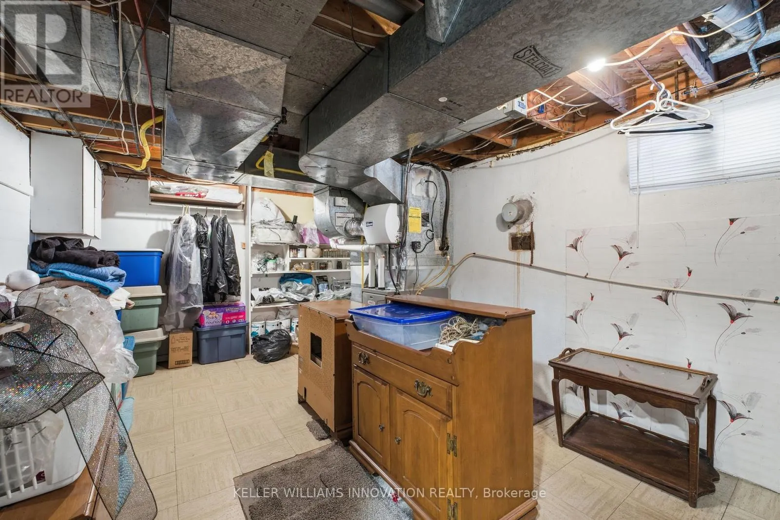 37 KENSINGTON AVENUE