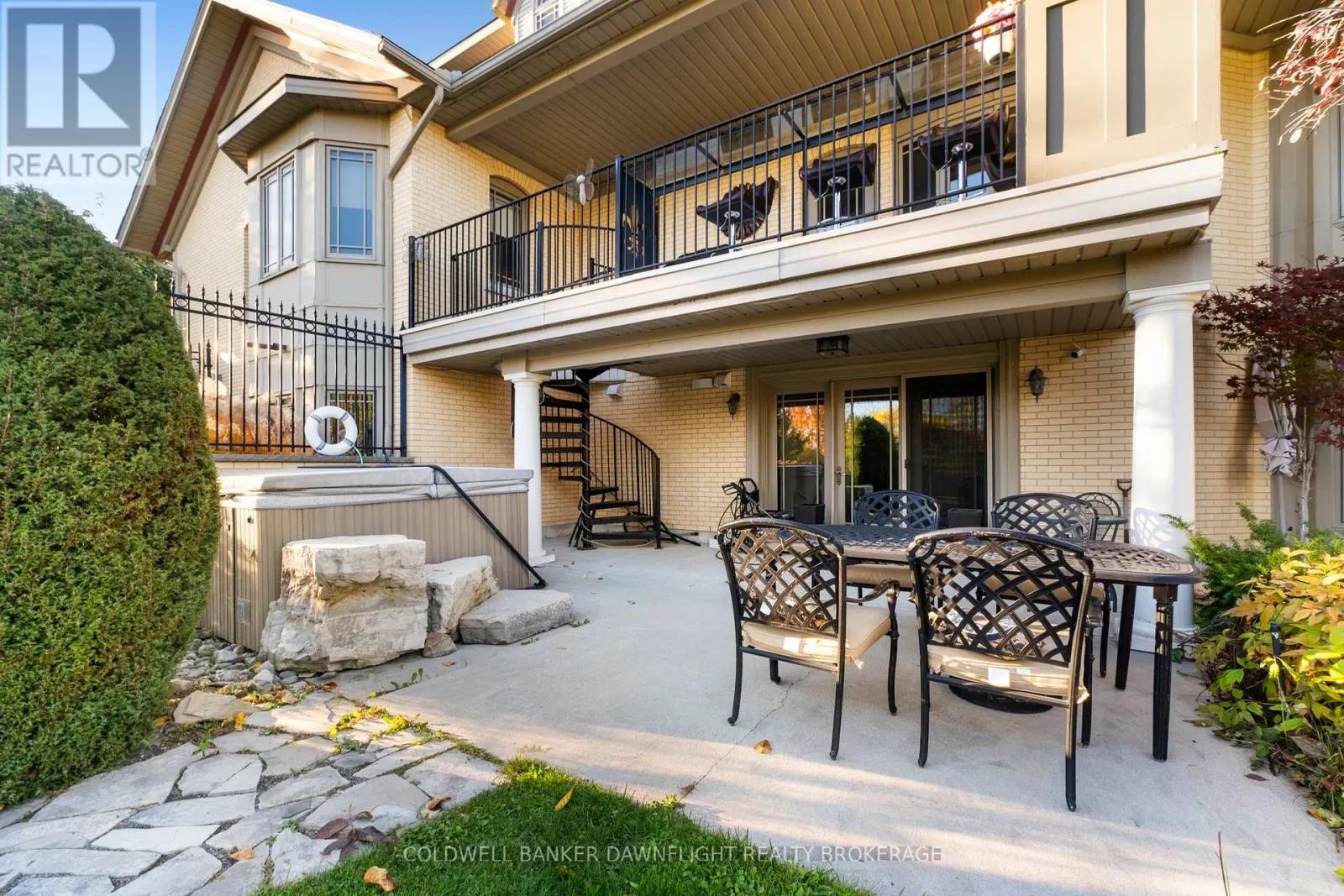 246 HAZELTON LANE