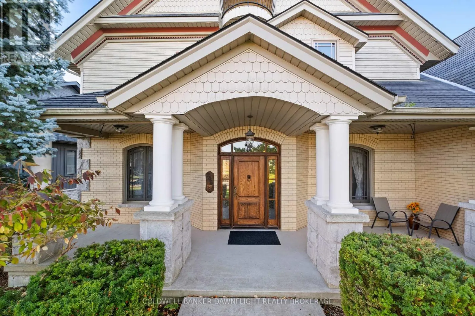 246 HAZELTON LANE