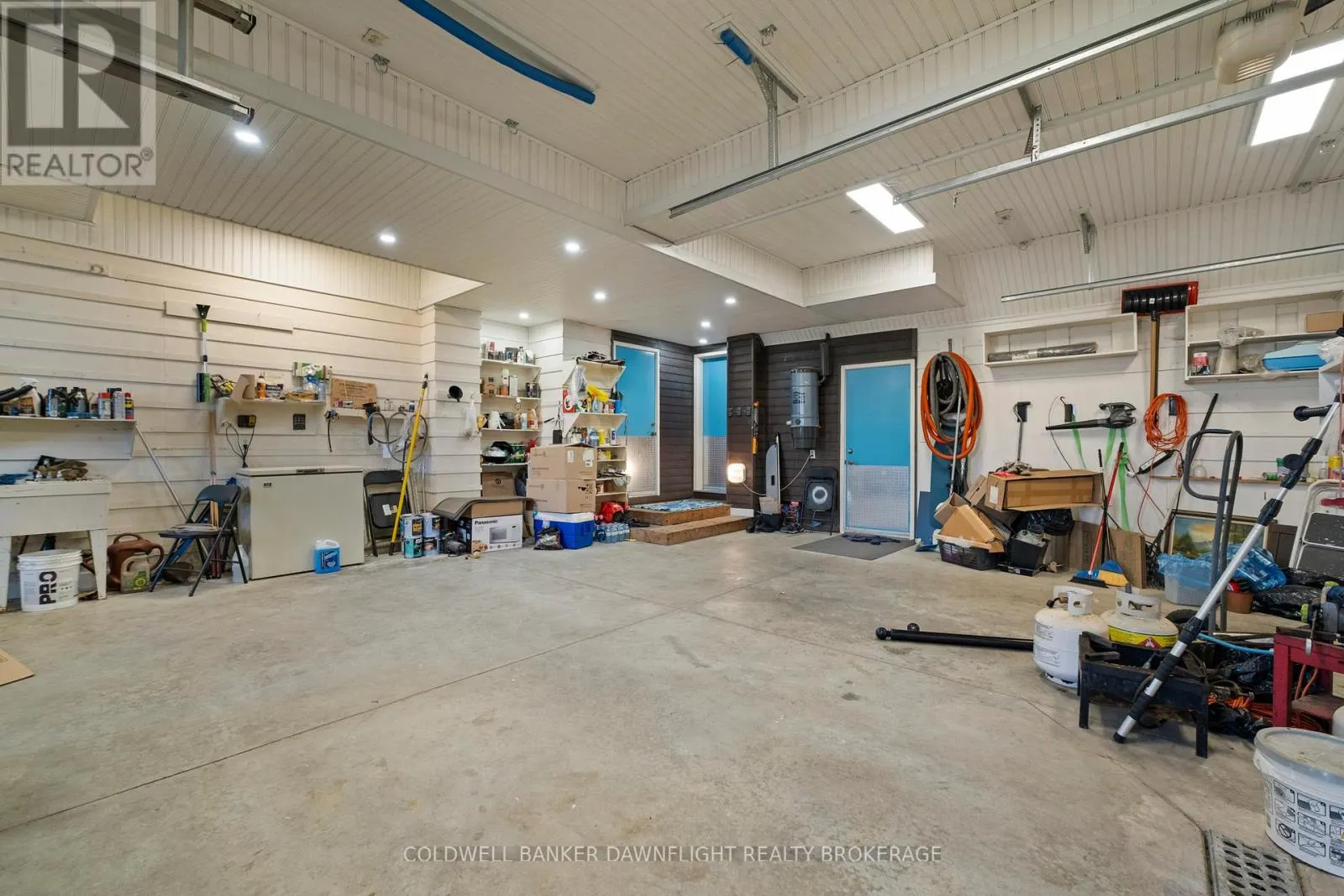 246 HAZELTON LANE
