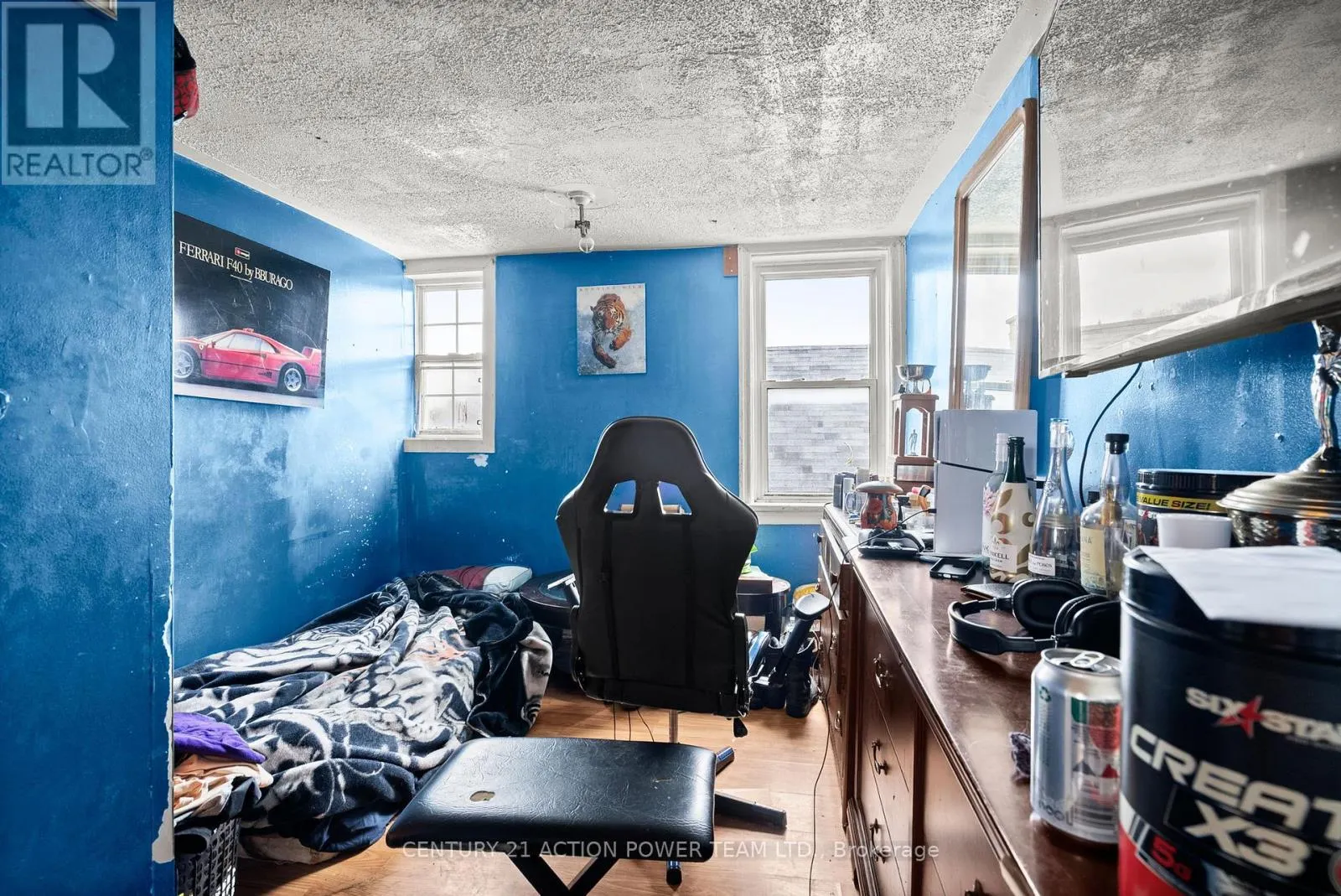 331 SEVENTH STREET E