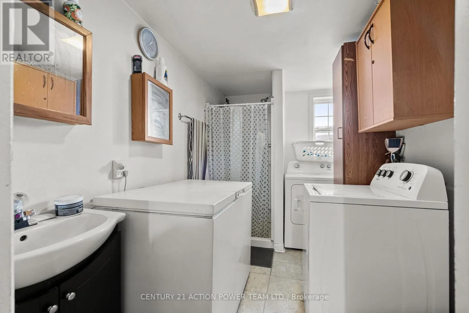 331 SEVENTH STREET E