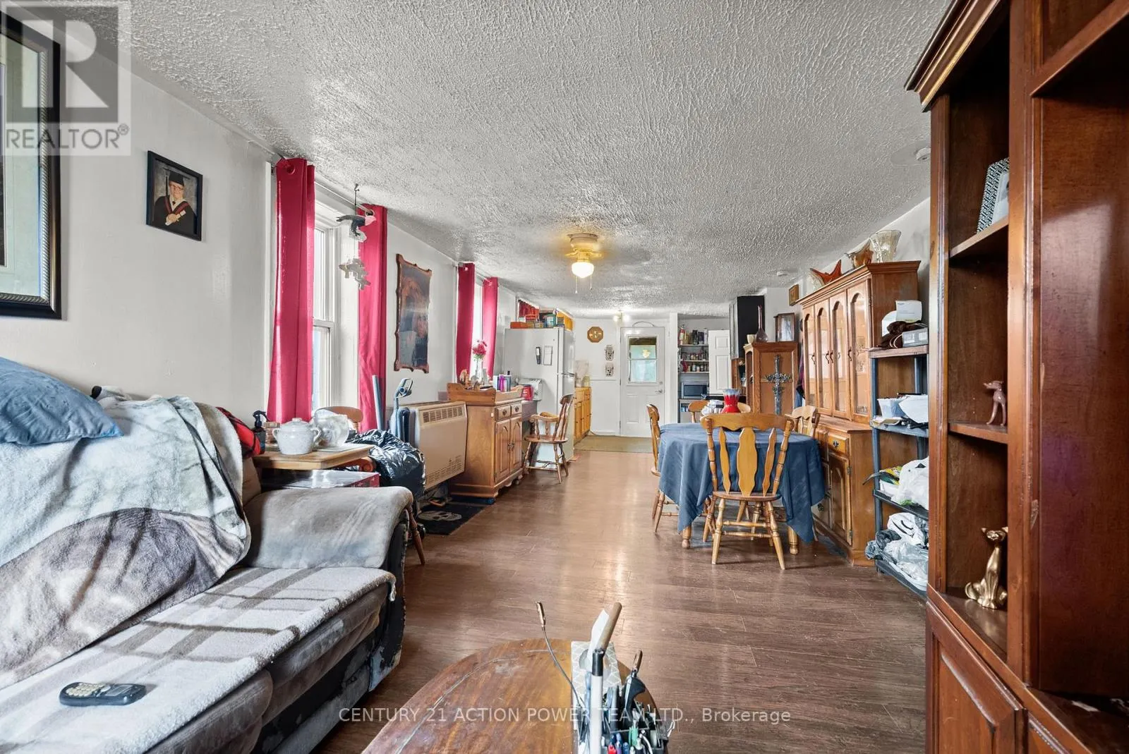 331 SEVENTH STREET E