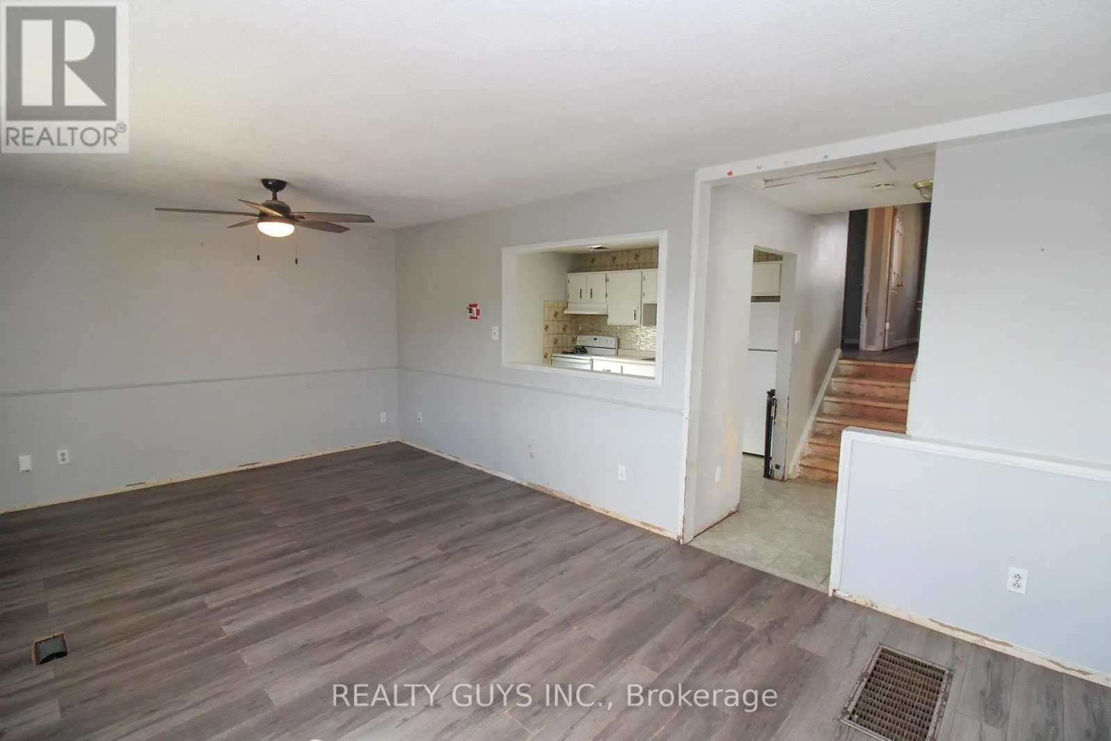 290 MCFARLANE STREET