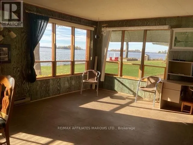 38 HAMILTON ISLAND ROAD