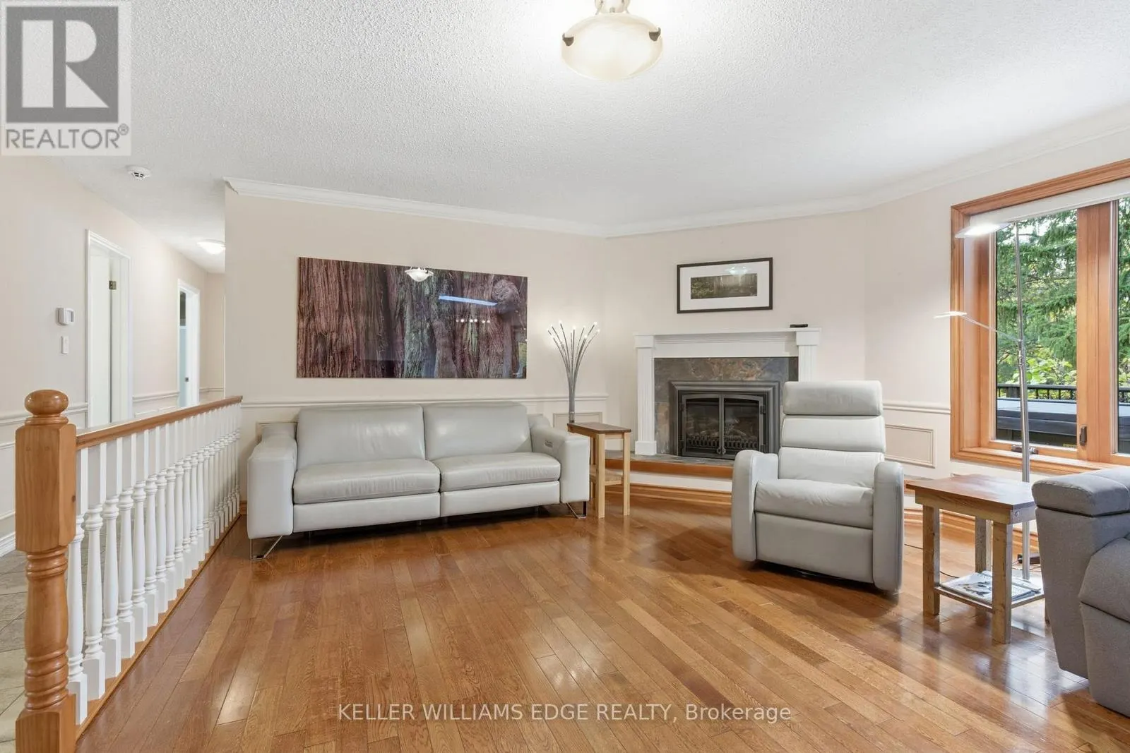11 MAYS CRESCENT
