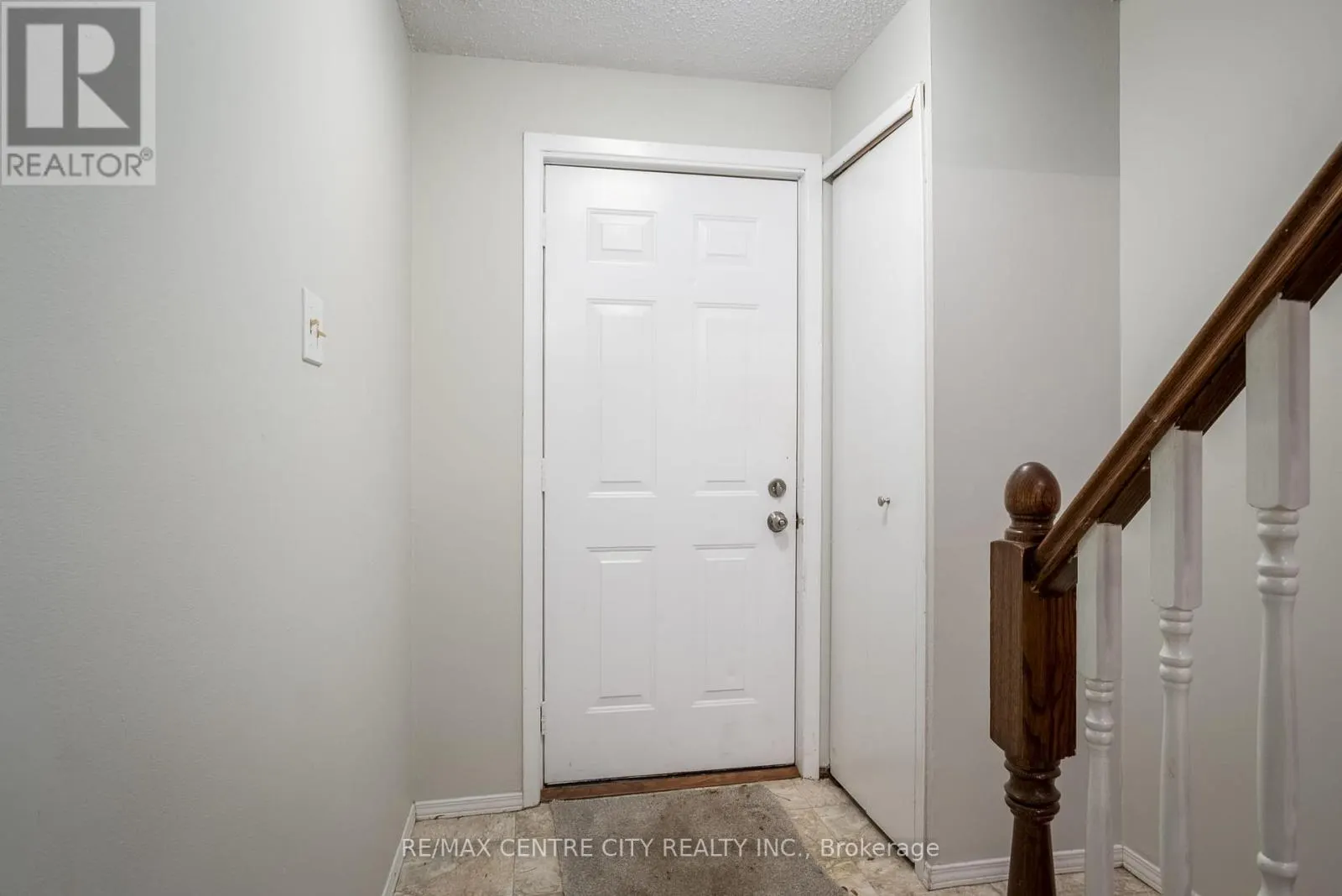 124 - 320 WESTMINSTER AVENUE, #124